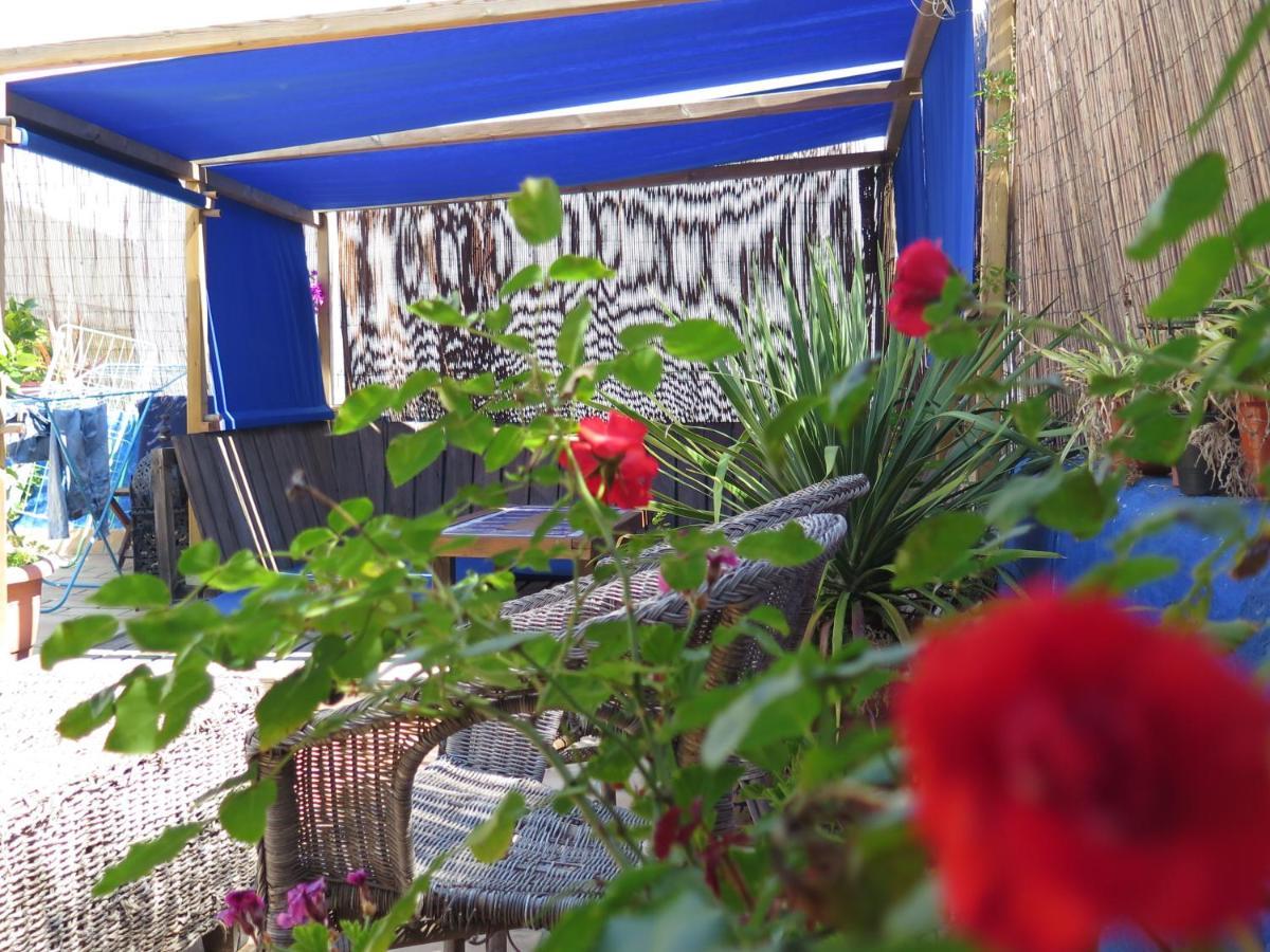 Casa Piratas Y Mina Apartman Cádiz Kültér fotó