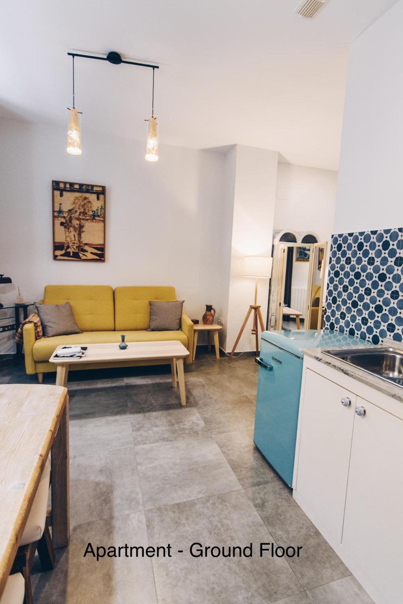 Casa Piratas Y Mina Apartman Cádiz Kültér fotó